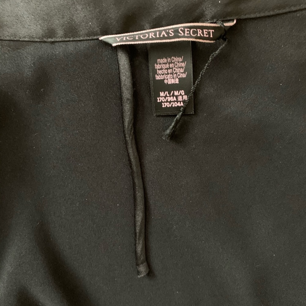 Victoria Secret Satin Robe - Picture 4 of 4